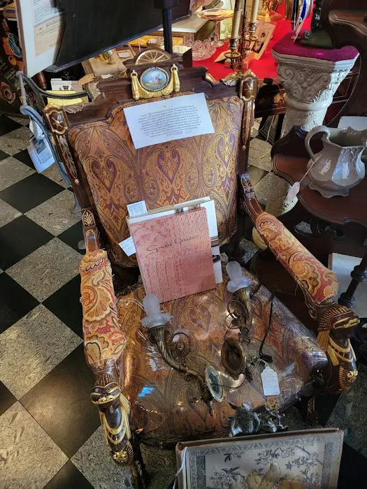 Drawing Room Antiques 5