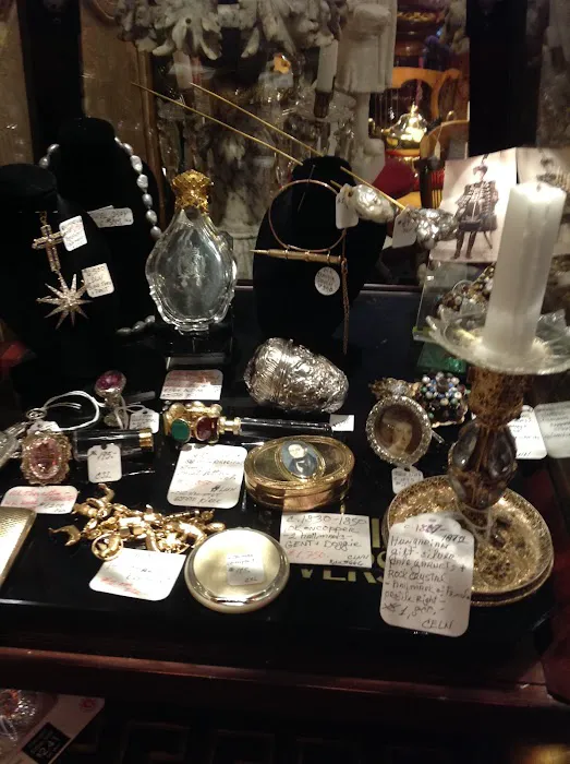 Drawing Room Antiques 4