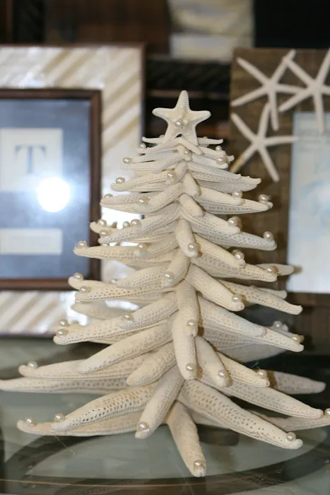 Flori's Treasures gift shop 9