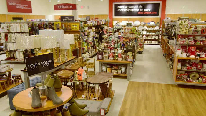 T.J. Maxx 1
