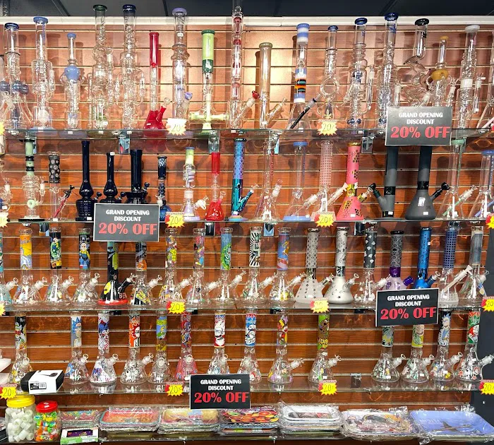 Smoke Junction (Vape, Smoke Shop, Water pipe, Peanuts, Grinders, Hookah, Puff Bar, E-Juice, Accessories, E-cig, Tobacco) 8