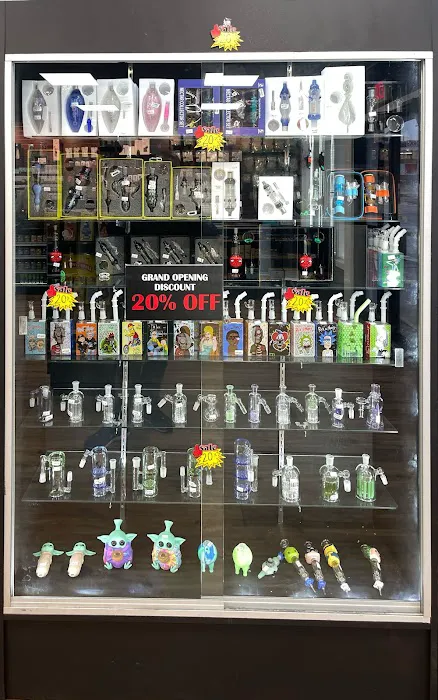 Smoke Junction (Vape, Smoke Shop, Water pipe, Peanuts, Grinders, Hookah, Puff Bar, E-Juice, Accessories, E-cig, Tobacco) 9