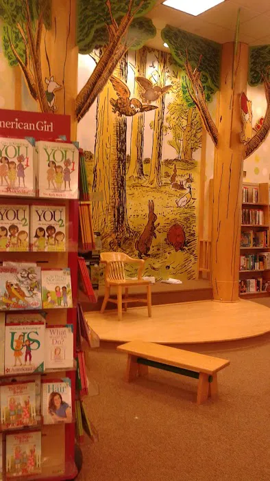 Barnes & Noble 3