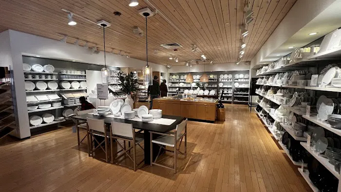 Crate & Barrel 5