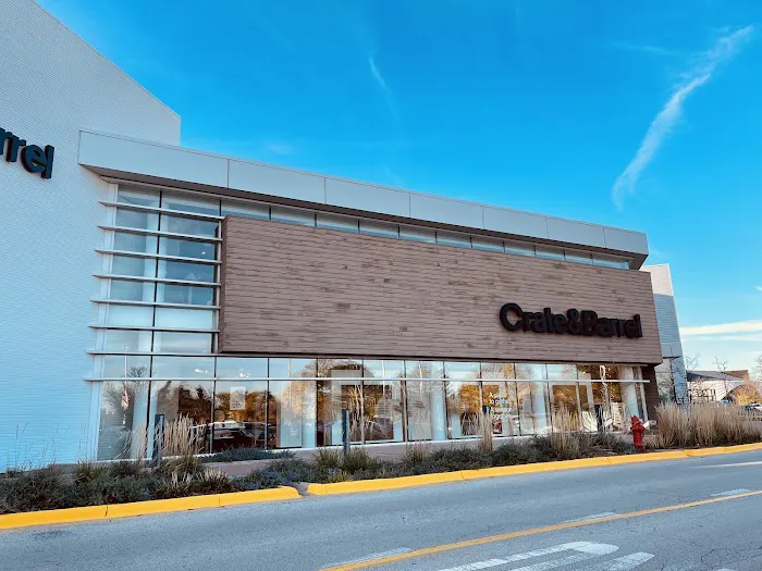 Crate & Barrel 8