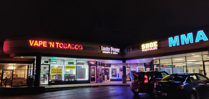Papa Jay's Smoke Shop & Hemp Dispensary 8