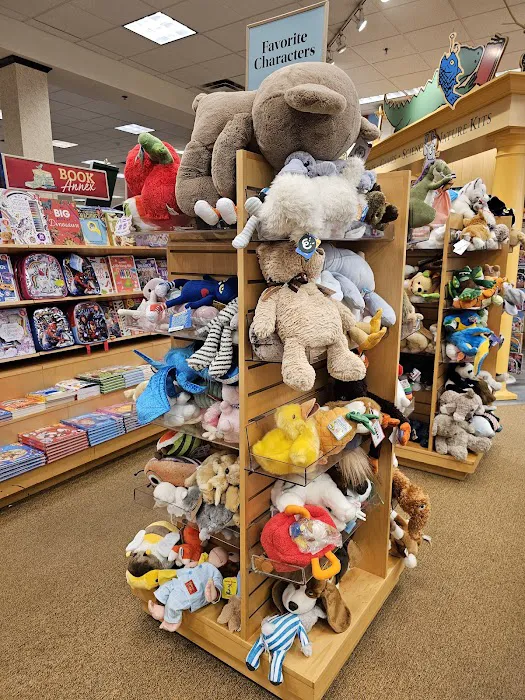 Barnes & Noble 8