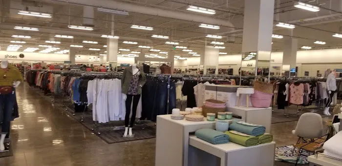 Nordstrom Rack 0