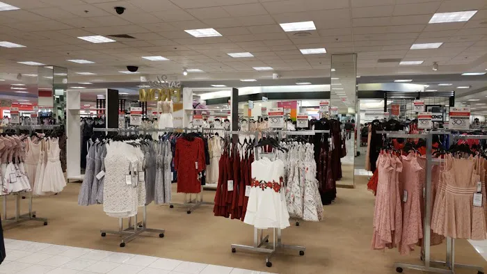 Macy's 4