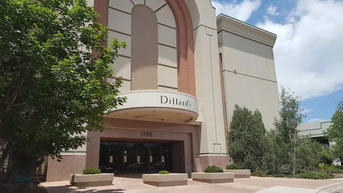 Dillard's 6