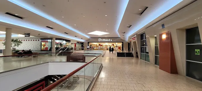 Dillard's 2