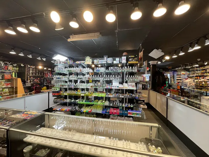 V&R SMOKE SHOP 2