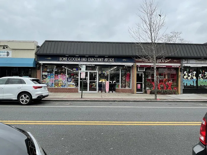 Home Goods & Discount Store 4