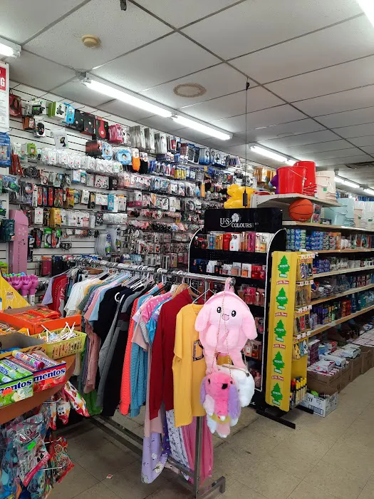 Home Goods & Discount Store 0