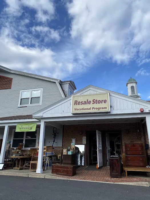 Restoration Project Nonprofit Resale Store & Vocational Program 2