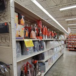 Ollie's Bargain Outlet ico