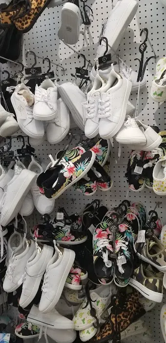 Five Below 7