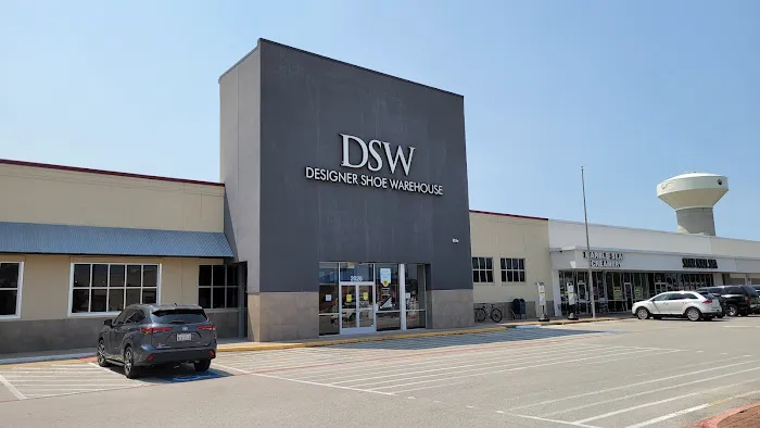DSW Designer Shoe Warehouse 1