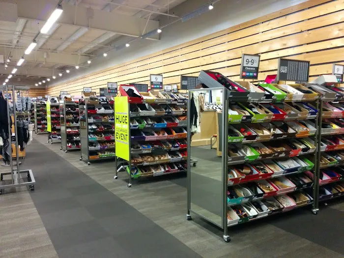 DSW Designer Shoe Warehouse 9