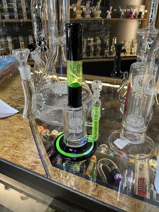 Fatty's Smoke Shop 5
