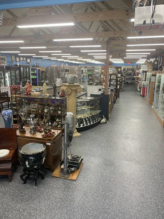 Hagglers Resale-tique 0