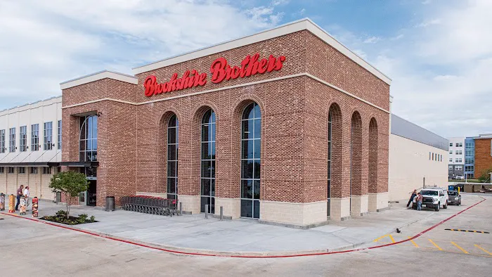 Brookshire Brothers Express (Inside Park West) 6