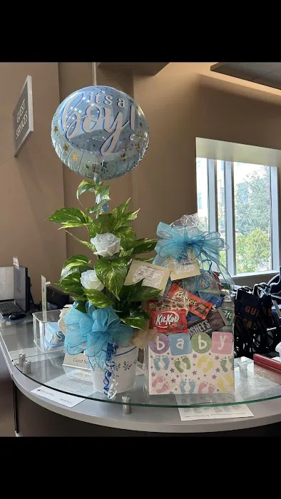 Aggieland Flowers and Chocolates 7