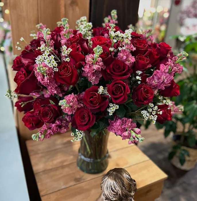 Aggieland Flowers and Chocolates 9