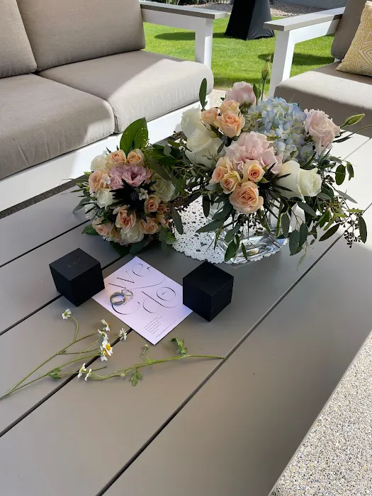 Le Bouquet Florist 3