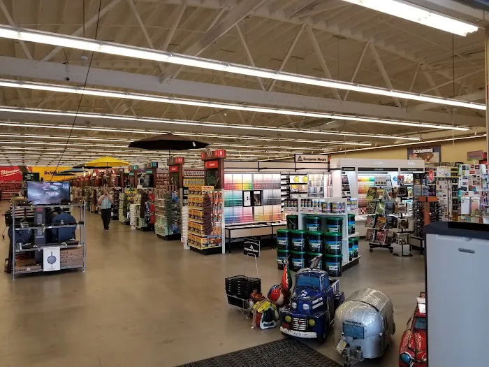 Parkrose Hardware 8