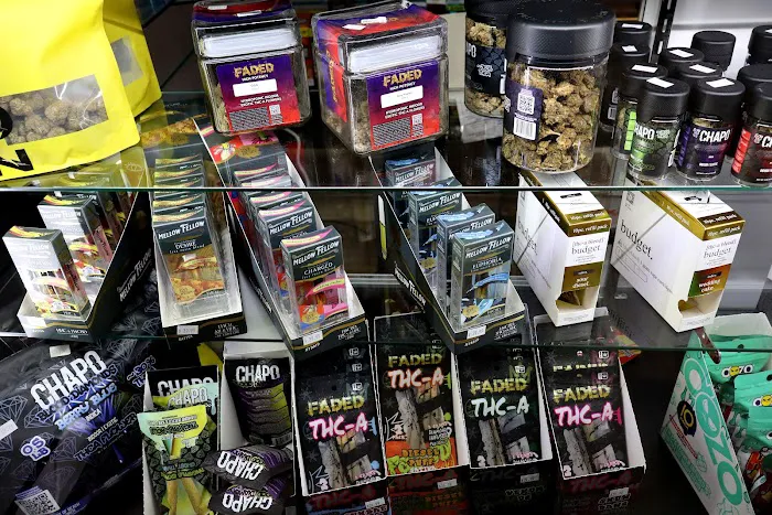 Up N Smoke - Vape Shop 6