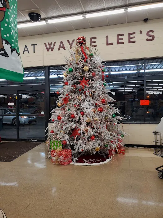 Wayne Lee's Grocery & Market 5