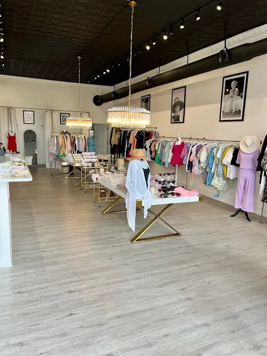 Stella Gray Luxury Boutique 7