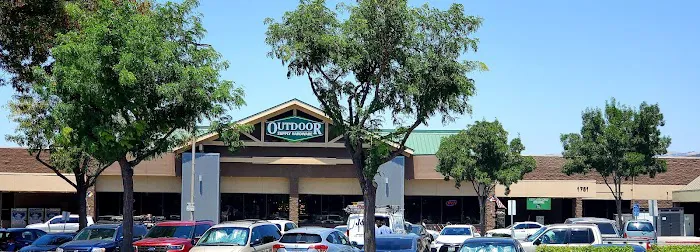 Outdoor Supply Hardware 4