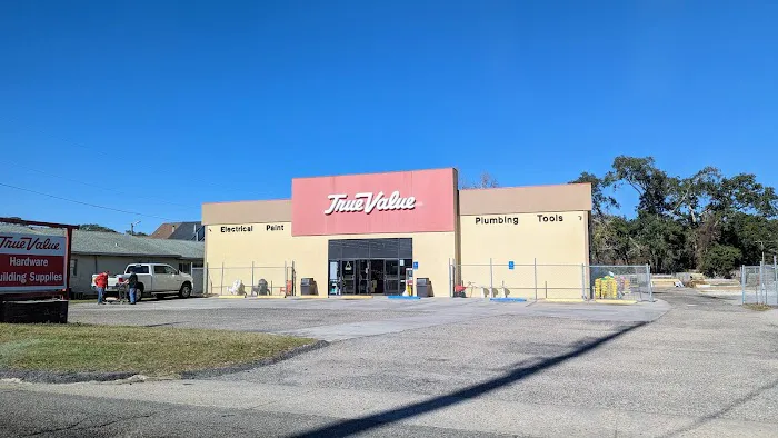 Pass Road True Value 9
