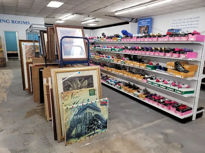 Thrift Mart 7