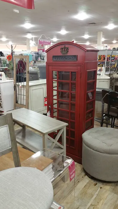 T.J. Maxx & HomeGoods 7