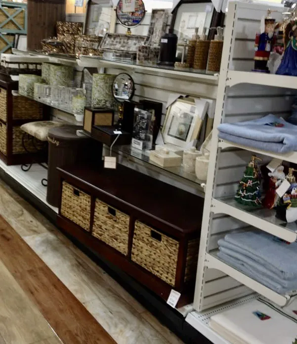T.J. Maxx & HomeGoods 0