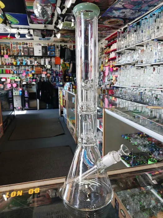 Pipeline Smokeshop 2