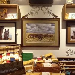 The Monument Mercantile ico