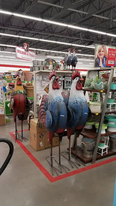 Tractor Supply Co. 0