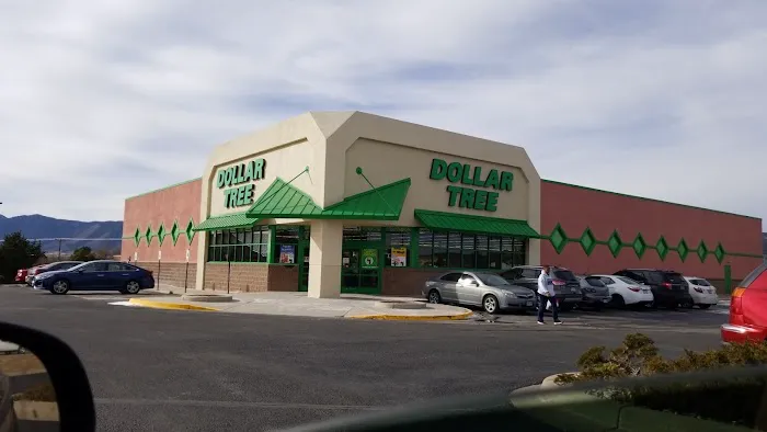 Dollar Tree 4