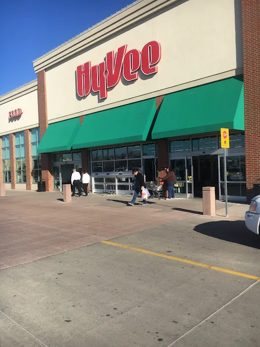Hy-Vee Grocery Store 5