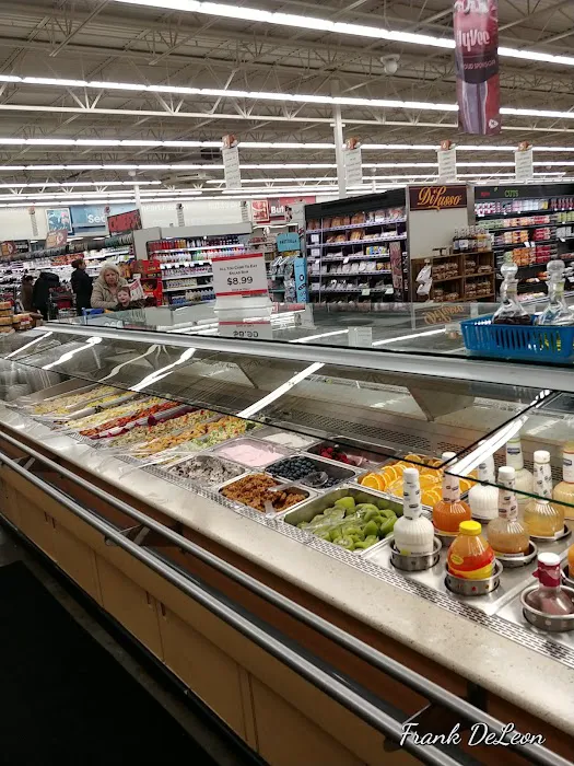 Hy-Vee Grocery Store 2