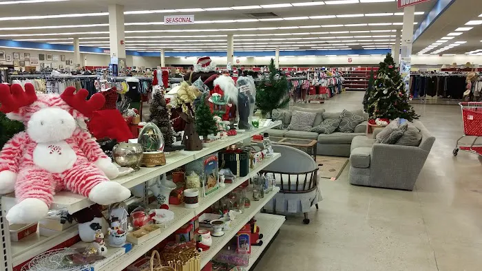 The Salvation Army Family Store & Donation Center 3