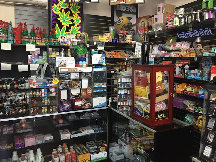 Smoking Box Smoke Shop 9