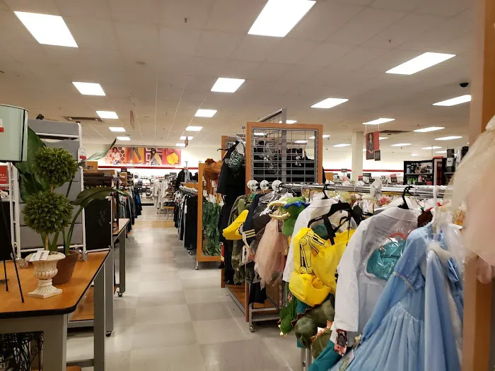 T.J. Maxx 3