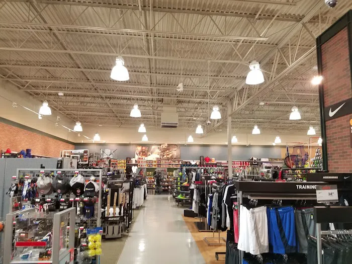 DICK'S Sporting Goods 8
