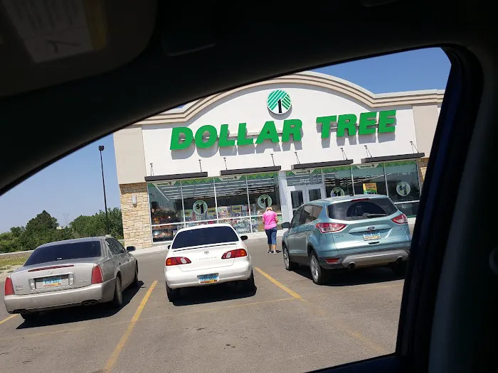 Dollar Tree 4