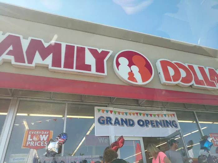 Family Dollar 0